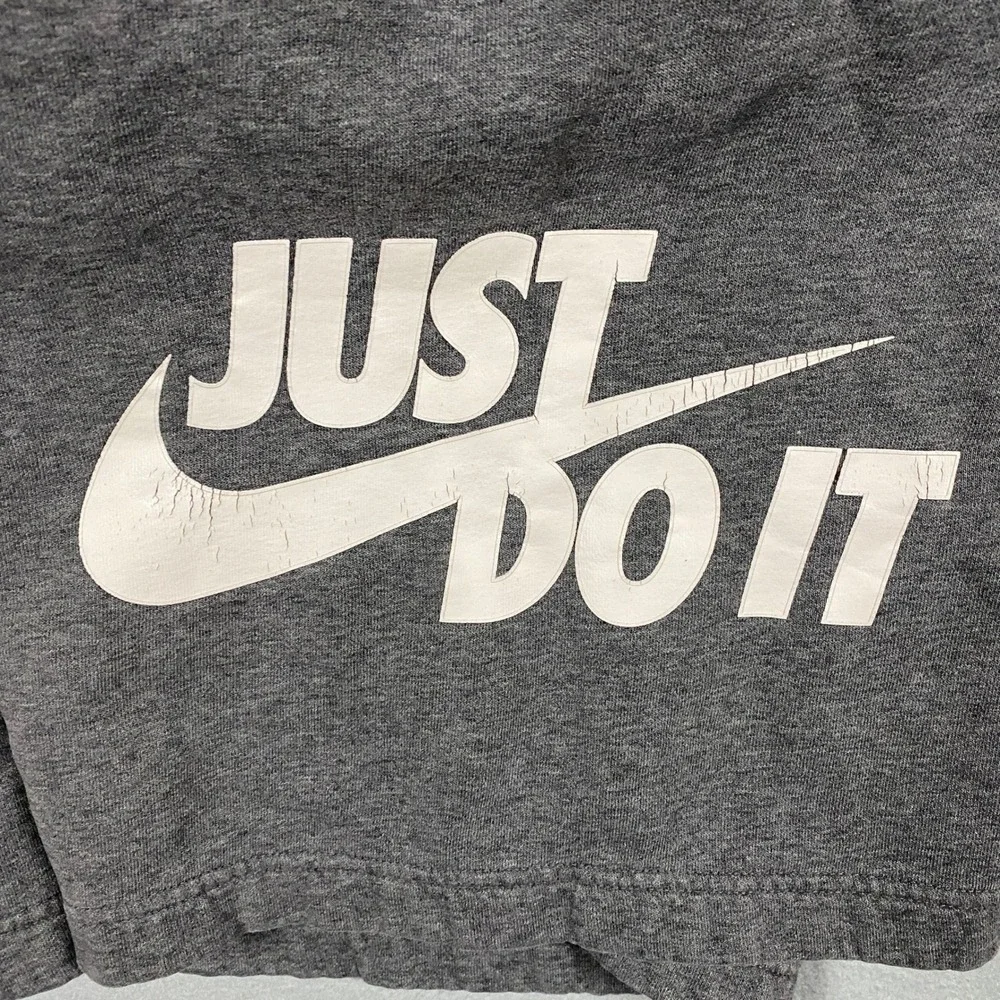 Nike Fleece Shorts Mens Medium Grey Just Do It Graphic 886501-071